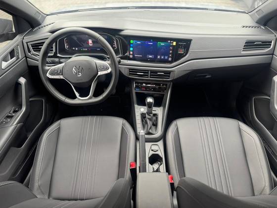 VOLKSWAGEN NIVUS 1.0 200 TSI TOTAL FLEX HIGHLINE AUTOMÁTICO
